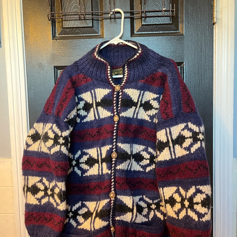 Vintage 90’s Rey Wear 100% Wool Ecuadorian Cardigan Sweater Men or Women’s Lg/XL